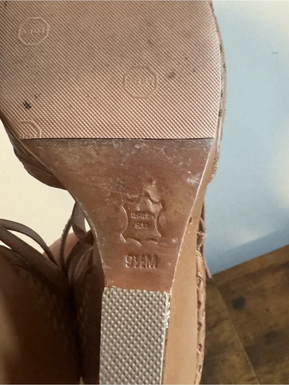 Tory Burch tory burch